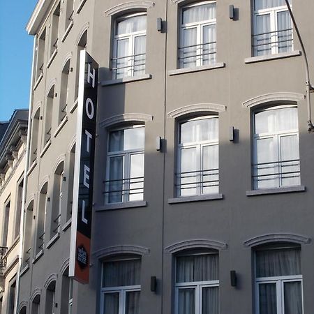 Urban City Centre Hostel Brussel Bagian luar foto