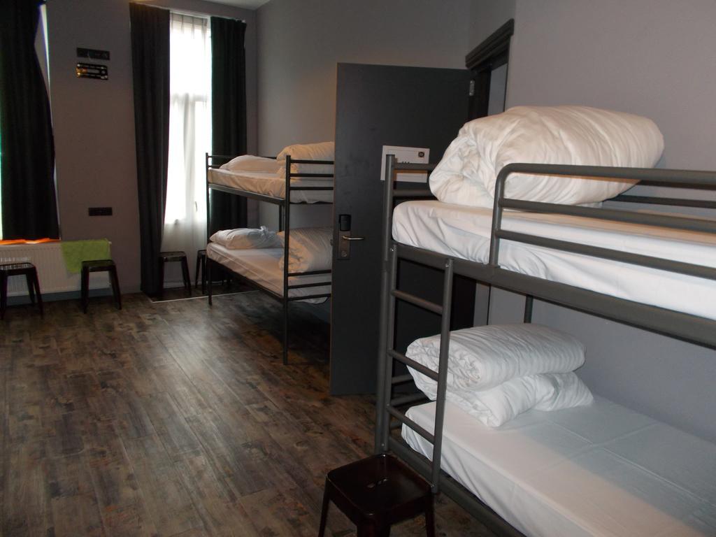Urban City Centre Hostel Brussel Bagian luar foto