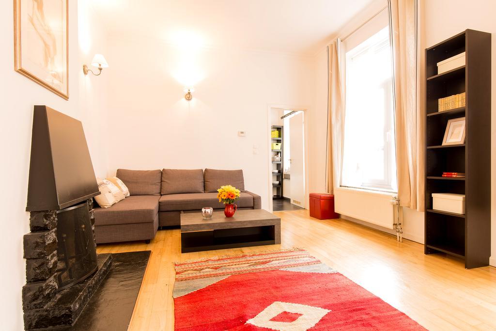 Urban City Centre Hostel Brussel Bagian luar foto
