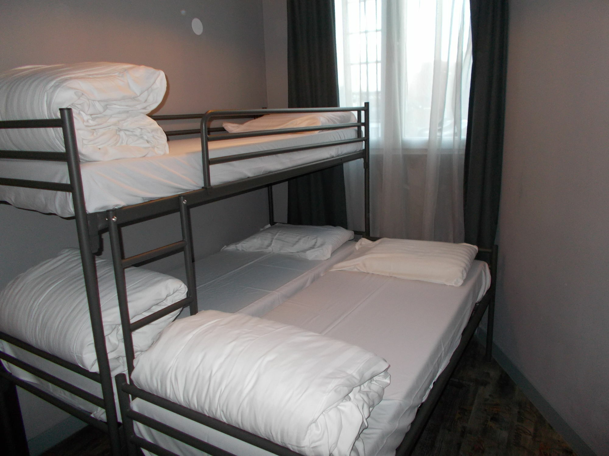 Urban City Centre Hostel Brussel Bagian luar foto