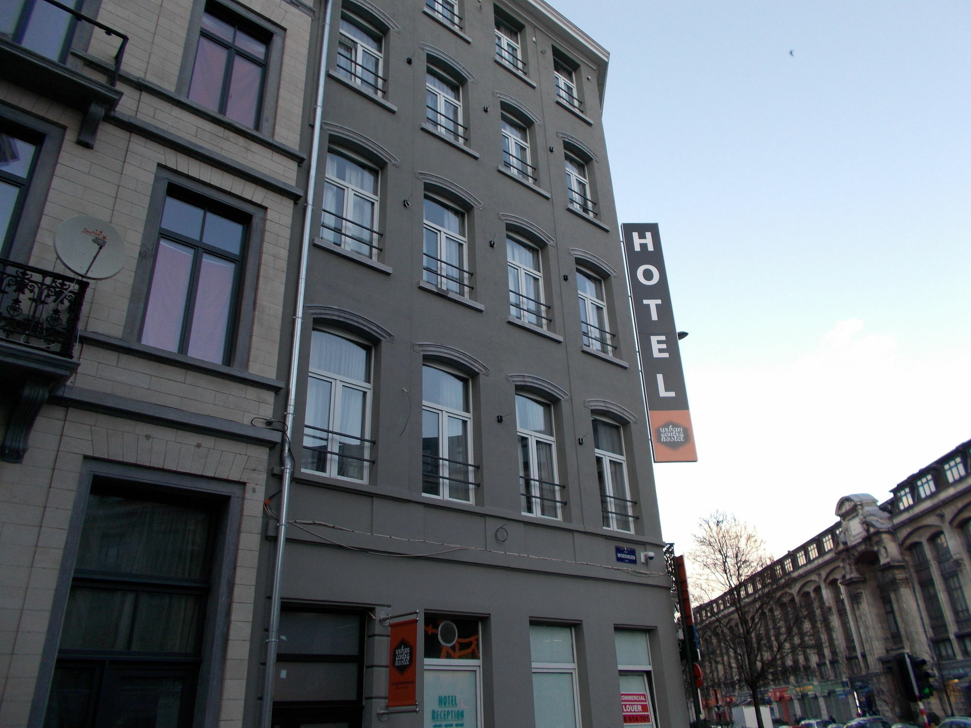 Urban City Centre Hostel Brussel Bagian luar foto